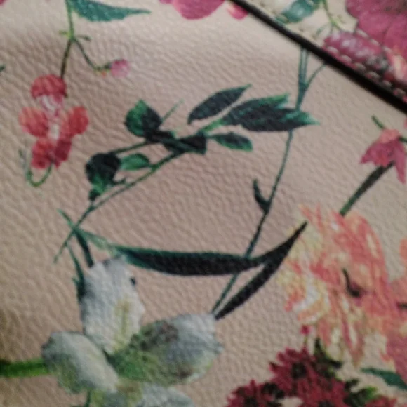 Christian Siriano Floral Pink Women's Bag - Picture 5 of 7